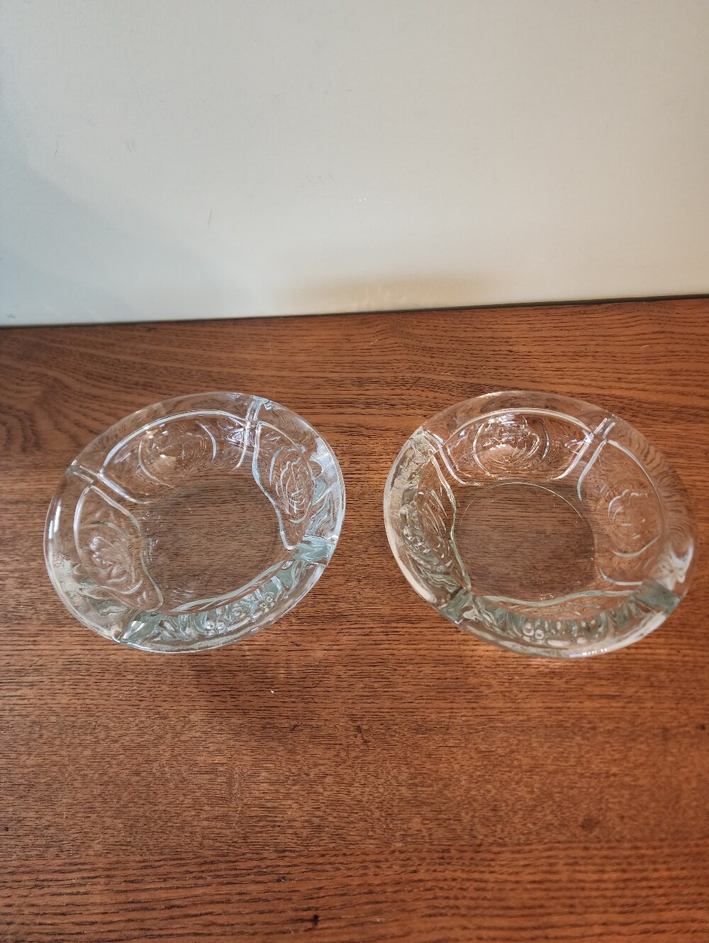 Vintage Rose Pattern Ashtray Set